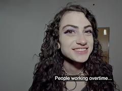 Tussi, Braunhaarige, Nylon, Im freien, Strumpfhose, Pov, Dürr, Tätowierung