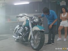 Sucer une bite, Tir de sperme, Énorme, Jeans, Cuir, Mature, Chatte, Tatouage