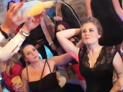 Blond, Bruinharig, Groep, Interraciaal, Ondergoed, Doordringend, Realiteit, Tatoeage