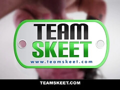 Tetas grandes, Morena, Corridas, Peludo, Sexo duro, Hd, Adolescente, Tetas