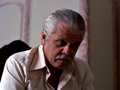 Bruinharig, Erotisch, Oud