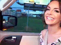 Любители, Минет, В машине, Эксгибиционист, Бритые, Тощие, Сосущие, Молоденькие