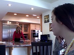 Culo grande, Tetas grandes, Lesbiana, Lamidas, Madres para coger, Coño, Medias largas, Adolescente