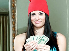 Gros cul, Grosse bite, Gros seins, Sucer une bite, Brunette brune, En levrette