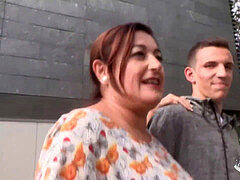 Amateur, Belle grosse femme bgf, Sucer une bite, Rondelette, Européenne, Grosse, Réalité, Espagnole