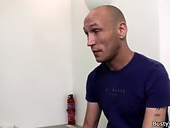 Arsch, Grosse titten, Braunhaarige, Lecken, Büro, Realität, Schreiend, Titten