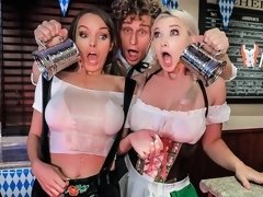 Большие сиськи, Блондинки, Минет, Собачьи, Две девушки, Лизание, Мастурбация, Втроем