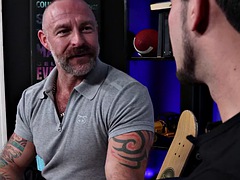 Grosser schwanz, Blasen, Schwul, Handjob, Küssen, Muskel