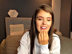 Красотки, Брюнетки, Смазливые, Латиноамериканки, Мастурбация, Соло, Сиськи, Вебкамера