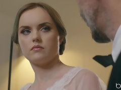 Cul, Cul à la bouche, Gros seins, Brunette brune, Queue, Seins naturels, Chatte, Cheveux courts