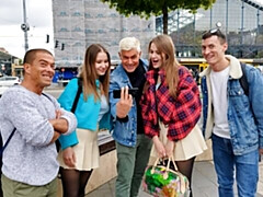 18 летние, Спальня, Большой член, Минет, Собачьи, Натуральные сиськи, Молоденькие, Сиськи