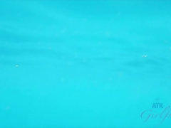 Plage, Bikini, Petite amie, Piercing, Pov, Adolescente, Nénés, Mouillée