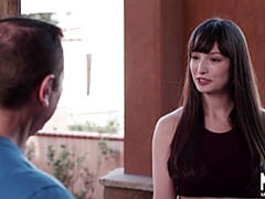 Beautiful babe Lexi Luna gets nicely impaled in the cowgirl pose