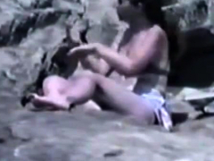 Leie, Strand, Braunhaarige, Masturbation, Im freien, Spanner