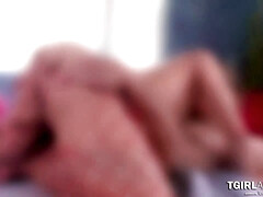 In den arsch, Arsch, Blondine, Blasen, Kehlenfick, Natürlichen titten, Transfrau