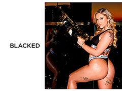 Grosser arsch, Betrug, Gehörnter ehemann, Hardcore, Natürlichen titten, Tätowierung, Jungendliche (18+), Titten