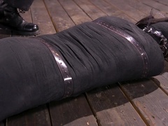 Bondage domination sadisme masochisme, Bondage, Brunette brune, Pieds, Humiliation, Cuir, Naturelle, Punition