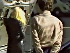 Sadomasoquismo, Amarrada, Morena, Dominacion femenina, Pajear, Clasico