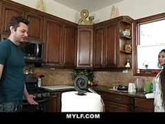 Большие сиськи, Постарше, Собачьи, Секс без цензуры, Латиноамериканки, Милф, Мачеха, Сиськи