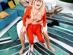 Анальный секс, Минет, Кончили внутрь, Очки, Трансы, Короткая стрижка, Тату, Сиськи