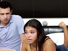 18 jaar, Pijpbeurt, Broeder, Sperma, Gezin, Hardcore, Zusters, Tiener