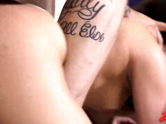 Большие сиськи, Блондинки, Минет, Брюнетки, Семяизвержение, Ласковые ручки, Хд, Втроем