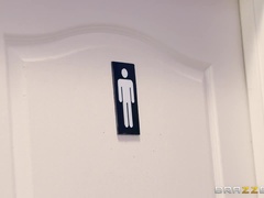 Grosse titten, Realität, Rotschopf