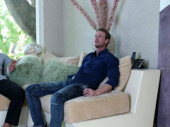 Blonde, Sucer une bite, En levrette, Groupe, Hard, Hd, Adolescente, Nénés