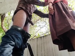 18 ans, Anal, Gros cul, Grosse bite, Collège université, Fait maison, Seins naturels, Uniforme