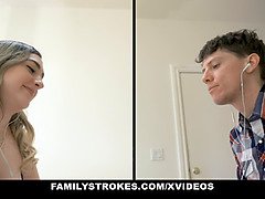 Gros cul, Gros seins, Face assise, Hd, Lesbienne, Mature, Tabou, Plan cul à trois