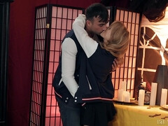 Anal, Bisexuelle, Blonde, Sucer une bite, Léchez, Chatte, Jupe, Plan cul à trois