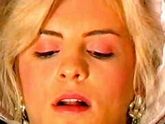 Tetas grandes, Mamada, Adolescente, Trio, Clasico