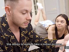 18 летние, Две девушки, Секс без цензуры, Хд, Лизание жопы, Молоденькие, Втроем, Сиськи