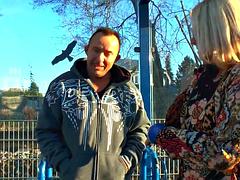 Leie, Grosser schwanz, Grosse titten, Deutsch, Hardcore, Reif, Piercing, Öffentlich