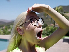 Grosse titten, Blondine, Tochter, Hd, Milf, Natürlichen titten, Rasiert, Titten