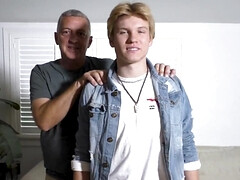 Blond, Pijpbeurt, Sperma, Sperma shot, Fetisj, Eerste keer, Homo, Handbeurt