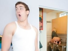 Culo, Cuarto de baño, Mamada, Atrapados, Pajear, Masturbación, Tetas, Voyeur