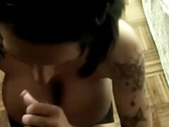 Enthousiasteling, Pijpbeurt, Bruinharig, Sperma shot, Duits, Huisgemaakt, Gezichtspunt, Tatoeage