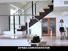 Grosse titten, Fingern, Hd, Lecken, Milf, Mutti, Strapon, Jungendliche (18+)