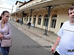 Sweet thing services stranger for necessary cash for tickets