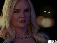 Grote kont, Grote mammen, Pijpbeurt, Rondborstig, Sperma shot, Lesbisch, Moeder die ik wil neuken, Natuurlijke tieten