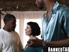 Минет, Пальцем, Секс без цензуры, Межрасовый секс, Милф, Натуральные сиськи, Табу, Втроем