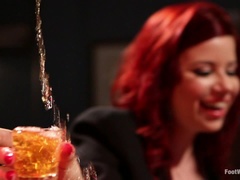 Voeten, Fetisj, Voeten fetish, Lesbisch, Nylonstof, Kut duiken, Slaaf, Trio