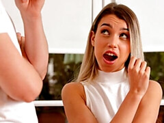 Cul, Grosse bite, Sucer une bite, En levrette, Bureau, Maigrichonne, Adolescente, Nénés