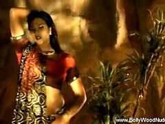 Brunette brune, Hd, Indienne, Mère que j'aimerais baiser, Naturelle, Nue, Se déshabiller, Allumeuse