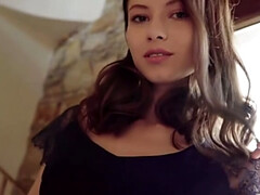 Braunhaarige, Frau, Fetisch, Fußfetisch, Hd, Absätze, Unter dem rock, Spanner