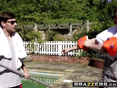 Mira Sunset and Jay Snake get wet and wild with their snake skills in Brazzers Shes Gonna Squirt video