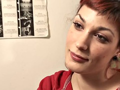 sultry raven lotions her perfect body and plays