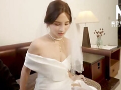 Asian Model Yao Tong Tong: Cheating on Her Wedding Day with Simon