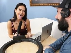 Blasen, Braunhaarige, Hundestellung, Fetisch, Fingern, Behaart, Handjob, Hardcore